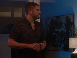 Joshua Feldman in This Close (2018)