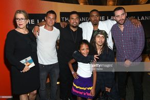 Linda Emond, Nas, Rafi Gavron, Moises Arias, Ryan Mulkay, Steven Caple Jr., and Nadia Simms in The Land (2016)