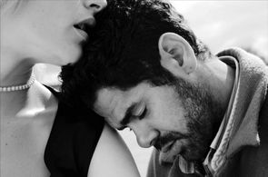 Jamel Debbouze and Rie Rasmussen in Angel-A (2005)