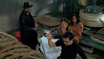 Alma Concepcion, Christopher De Leon, Ian De Leon, and Jean Garcia in Lolong (2022)