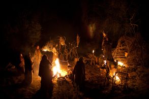 Meg Foster, Judy Geeson, Nancy Linehan Charles, Bonita Friedericy, Flo Lawrence, Patricia Quinn, Suzanne Voss, and Susan