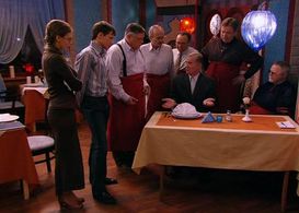 Mikhail Zhigalov and Nelli Uvarova in Ne rodis krasivoy (2005)