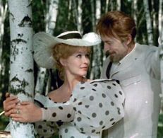 Nikolay Grinko and Marina Vlady in Syuzhet dlya nebolshogo rasskaza (1969)