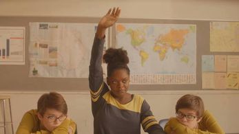 Emily Hinkler, Shanice Williams, and Elizabeth Hinkler in MANIC from HBO