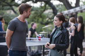 Ryan Gosling and Rooney Mara in Song to Song (2017)