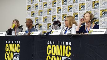 Comic Con panel of UCLA Extension school teachers (2017)