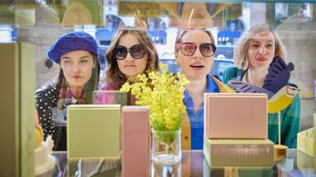 Barbara Sloesen, Holly Mae Brood, Sanne Langelaar, and Anna Keuning in Life as It Should Be 2 (2023)