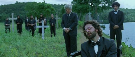 Hrithik Roshan, Suhel Seth, and Aditya Roy Kapoor in Guzaarish (2010)