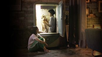 Apinya Sakuljaroensuk in Bangkok Love Stories: Objects of Affection (2019)