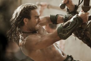 Dustin Clare in Spartacus: Gods of the Arena (2011)