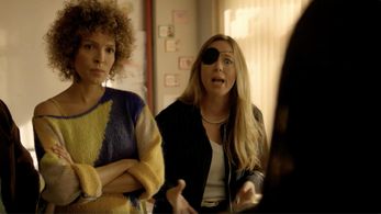 Still of Arlette Torres and Ainhoa Santamaría in Dangerous Moms