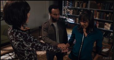 Mary Elizabeth Winstead, Nikki M. James, and Johnny Ray Gill in BrainDead (2016)
