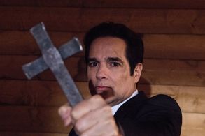 Yul Vazquez in Midnight, Texas (2017)