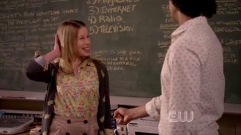 90210 - Hayley Holmes as Harper