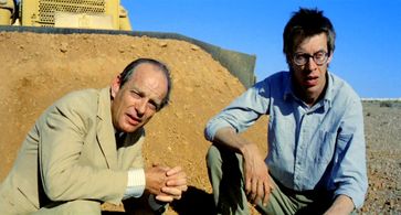 Norman Kaye and Bruce Spence in Where the Green Ants Dream (1984)