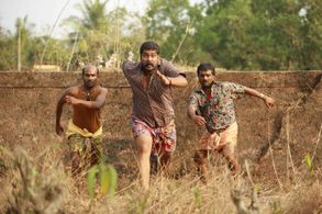 Joju George, Sudhi Koppa, and Gokulan in IDI: Inspector Dawood Ibrahim (2016)