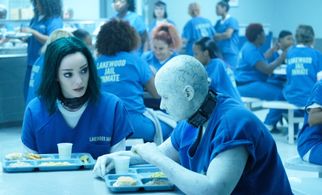 Emma Dumont and Anissa Matlock in The Gifted (2017)