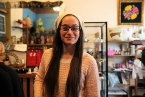 On Set of Women and Sometimes Men