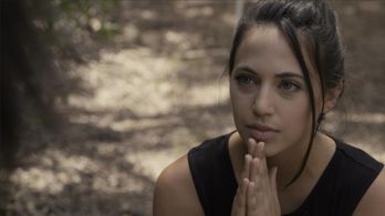 Taylor Stammen playing Angelina Jolie for REELZ TV series 