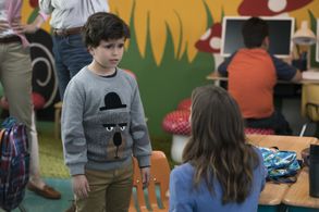 Leighton Meester and Tyler Wladis in Single Parents (2018)