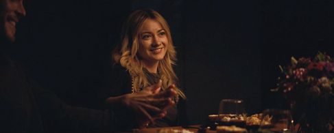 Meredith Hagner in Dream Girl (2016)