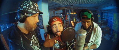 Mimoun Oaïssa, Ruben van der Meer, and Willie Wartaal in The Masters (2015)