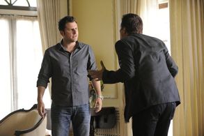 Rob Estes and James Roday Rodriguez in Psych (2006)