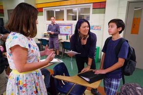 Jude Weng (Director) with Forrest Wheeler and guest star Brooke Baumer on Fresh Off The Boat 