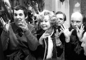 Georgiy Burkov, Andrey Myagkov, and Svetlana Nemolyaeva in The Garage (1980)