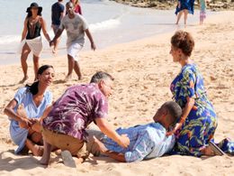 Still of Phil Morris, Candace Smith, George Newbern & Nia Vardalos on set of 'Same Time, Next Christmas'