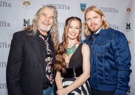 Don Scribner, Justin Arnold, and Andrea Nelson in Encounter (2016)