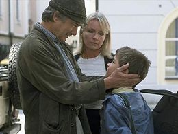 Nora von Collande, Christian Wolff, Sascha Hornig, and Dennis Hornig in Forsthaus Falkenau (1989)