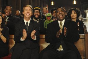 Judah Friedlander, Tracy Morgan, Steve Whitmire, Jack McBrayer, Grizz Chapman, Gina Artese, and Shannon Tyo in 30 Rock (