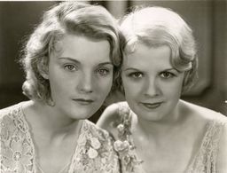 Helen Chandler and Frances Dade in Dracula (1931)