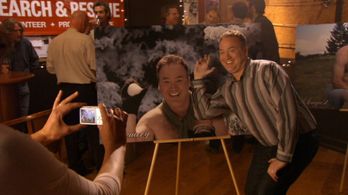 Paul Constable in 12 Men of Christmas (2009)