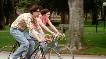 Lisa Jakub and Martin Hynes in George Lucas in Love (1999)