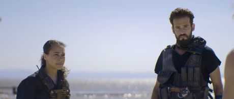 Benedikt Sebastian and Jasmine Williams in Scorched Sea (2020)