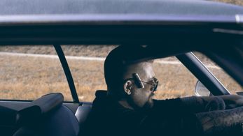 Guy Mayfield in Goggles (2019)