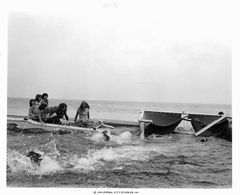 Marc Gilpin, Keith Gordon, Cindy Grover, Ben Marley, Gigi Vorgan, and Donna Wilkes in Jaws 2 (1978)