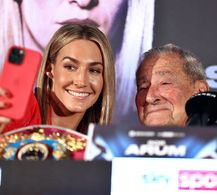 Bob Arum and Mikaela Mayer in Sky Sports World Championship Boxing: Claressa Shields vs. Savannah Marshall: Final Press 