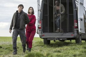 Anthony Flanagan, Sonya Cassidy, and Ivanno Jeremiah in Humans (2015)