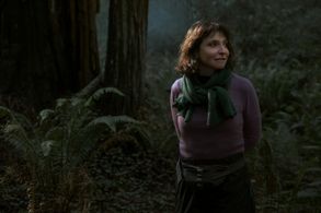Susanne Bier in Bird Box (2018)