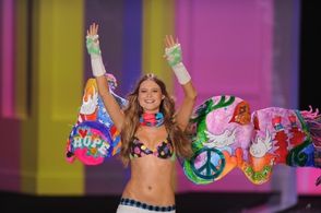 Behati Prinsloo in The Victoria's Secret Fashion Show (2009)