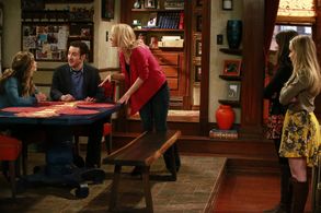 Danielle Fishel, Ben Savage, Cheryl Texiera, Rowan Blanchard, and Sabrina Carpenter in Girl Meets World (2014)