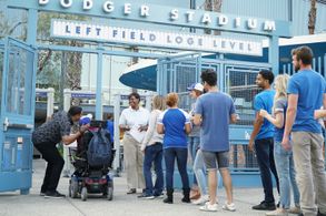 Cedric Yarbrough and Chiquita Fuller in Speechless (2016)
