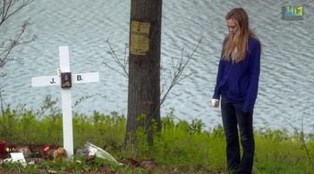 Kelcie Stranahan in Last Hours in Suburbia (2012)