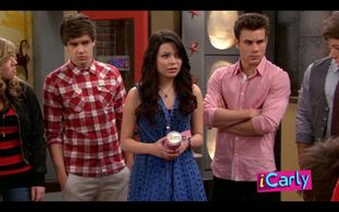 'iCarly: iGo One Direction' (2012) - Nickelodeon