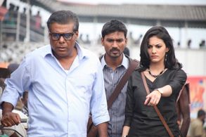 Ashish Vidyarthi, Dhanush, and Amyra Dastur in Anegan (2015)