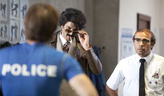 Ramzy Bedia and Eric Judor in Halal police d'État (2011)