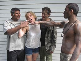 Mette Holt, Elyas Mohammed, Kim Eidhagen, and Timothy Tangen in Fanget (2016)